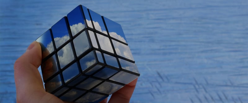 hero_managedcloudservices_hand_with_puzzle_darker