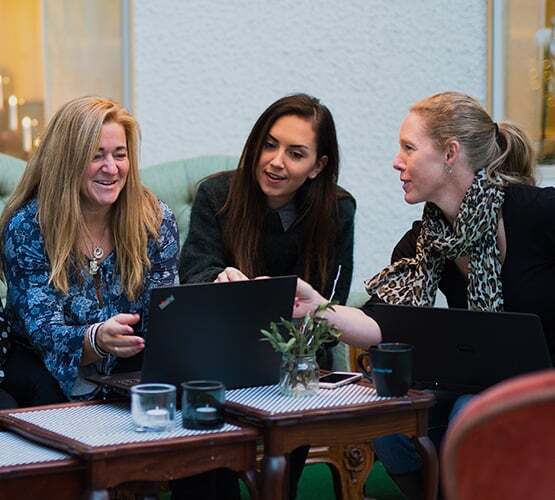 ksp-l-555x500_websites_mobile_apps_ladies_planning_on_couch